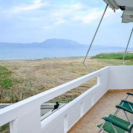 Blue Waves * Káto Ássos