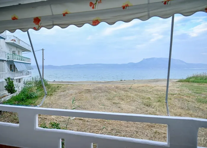 Blue Waves Káto Ássos